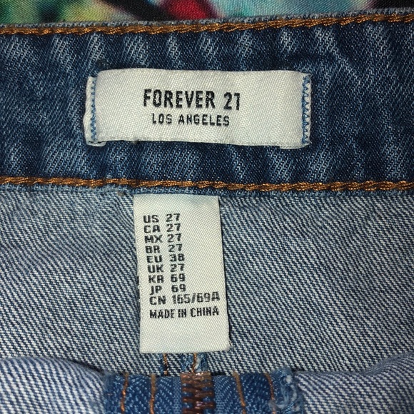 Forever 21 Zipper-Up Denim Mini Skirt Size 27 (6) - Picture 3 of 4